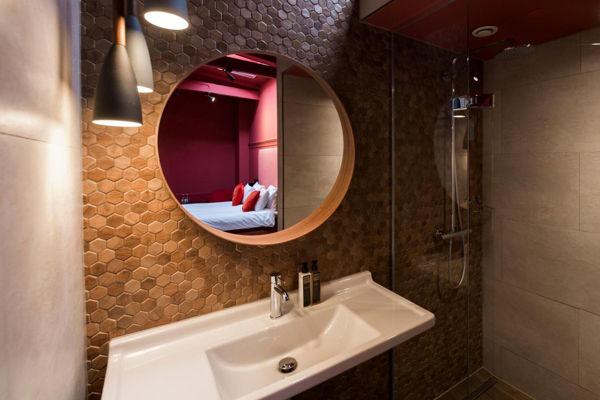 Boutiquehotel Staats Χάαρλεμ Δωμάτιο φωτογραφία